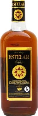 Estelar Anejo Deluxe 3yo 40% 700ml