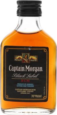 Captain Morgan Black Label Miniature 40%
