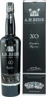 A.H. Riise XO Founders Reserve 3rd Edition 44.8% 700ml