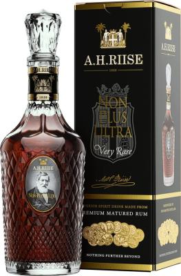 A.H. Riise Non Plus Ultra Very Rare 42% 700ml