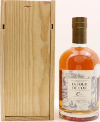 Chantal Comte La Tour de L'or Wooden Box 46.5% 700ml