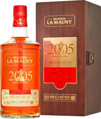 La Mauny 2005 Agricole Hors D'Age Wooden Box 42% 700ml