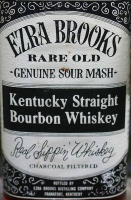 Ezra Brooks 7yo Real Sippin Whisky New American Oak Barrels 45% 947ml