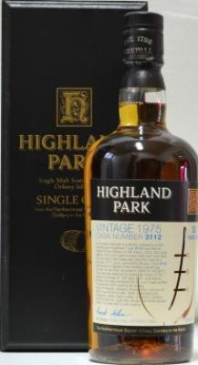 Highland Park 1975 Vintage Refill Remade Plain Hogshead #3112 49.5% 700ml
