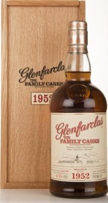 Glenfarclas 1952 The Family Casks Release III Plain Hogshead #1713 47.3% 700ml