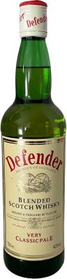 Defender Blended Scotch Whisky Very Classic Pale Taittinger 9 PI Saint-Nicaise Reims France 40% 700ml