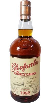 Glenfarclas 1982 The Family Casks Release A13 Plain Hogshead #635 54% 700ml