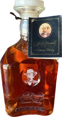 Jack Daniel's 125th Anniversary Glass Decanter Stenciled Label Importateur: G.H. Mumm & Cie Reims 43% 1000ml