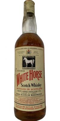 White Horse Scotch Whisky 100% Scotch Whiskies G.B. Carpano Torino 43% 750ml