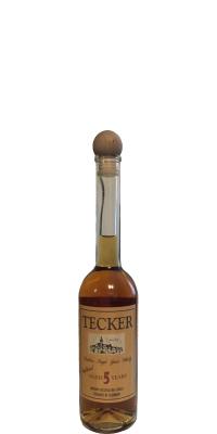 Tecker 5yo Ex-Bourbon-Barrels und Barrique-Fasser 40% 200ml