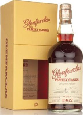 Glenfarclas 1962 The Family Casks Release III Sherry Hogshead #2647 52% 700ml