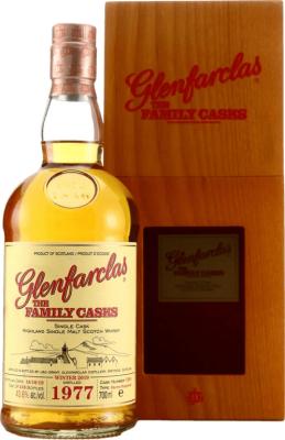 Glenfarclas 1977 The Family Casks Release W19 Sherry Hogshead #7293 43.6% 700ml