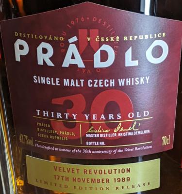 Pradlo 30yo 43.7% 700ml