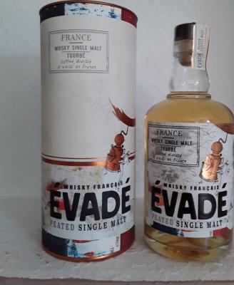 Evade Peated Single Malt Whisky Francais Fut de Bourbon et de Chene americain 43% 200ml