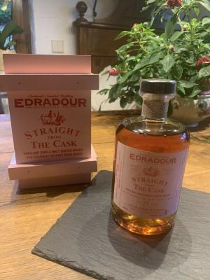 Edradour 2002 Straight From The Cask Chateauneuf-du-Pape Cask Finish 58.5% 500ml