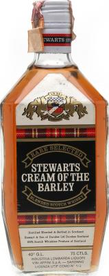 Stewarts Cream of the Barley Rare Selected Blended Scotch Whisky Vini Affini S.p.A. Saronno 40% 750ml