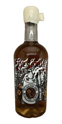 Seven Stills of San Francisco Almanac Collaboration Series 47% 375ml