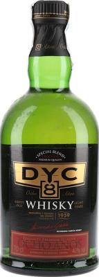 DYC 8yo Special Blend American Oak Casks 40% 700ml