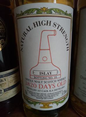Caol Ila 3820 Days Old SV Natural High Strength Islay Bottling No. 16 57.8% 700ml