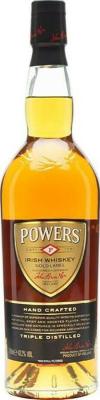 Powers Gold Label American oak casks 40% 700ml