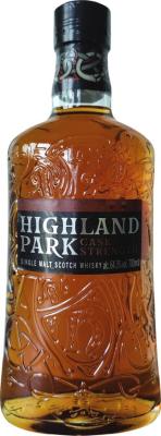 Highland Park Cask Strength Robust & Intense Sherry seasoned European & American Oak 64.3% 350ml