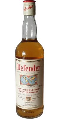 Defender Fine Old Blended Scotch Whisky 40% 700ml