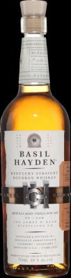 Basil Hayden's Artfully Aged Kentucky Straight Bourbon Whisky New American Oak 40% 750ml