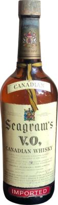 Seagram'SV.O. Canadian Whisky Imported Torino nello stabilimento di moncalieri 43% 750ml