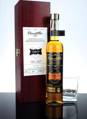 Donatella 1966 Signature Edition Sherry Hogshead 49.5% 500ml