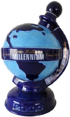 Evan Williams Millennium Decanter Commemorative Millennium Bottling American White Oak charred D42 43.3% 750ml
