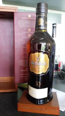 Glenfiddich 30yo 43% 700ml